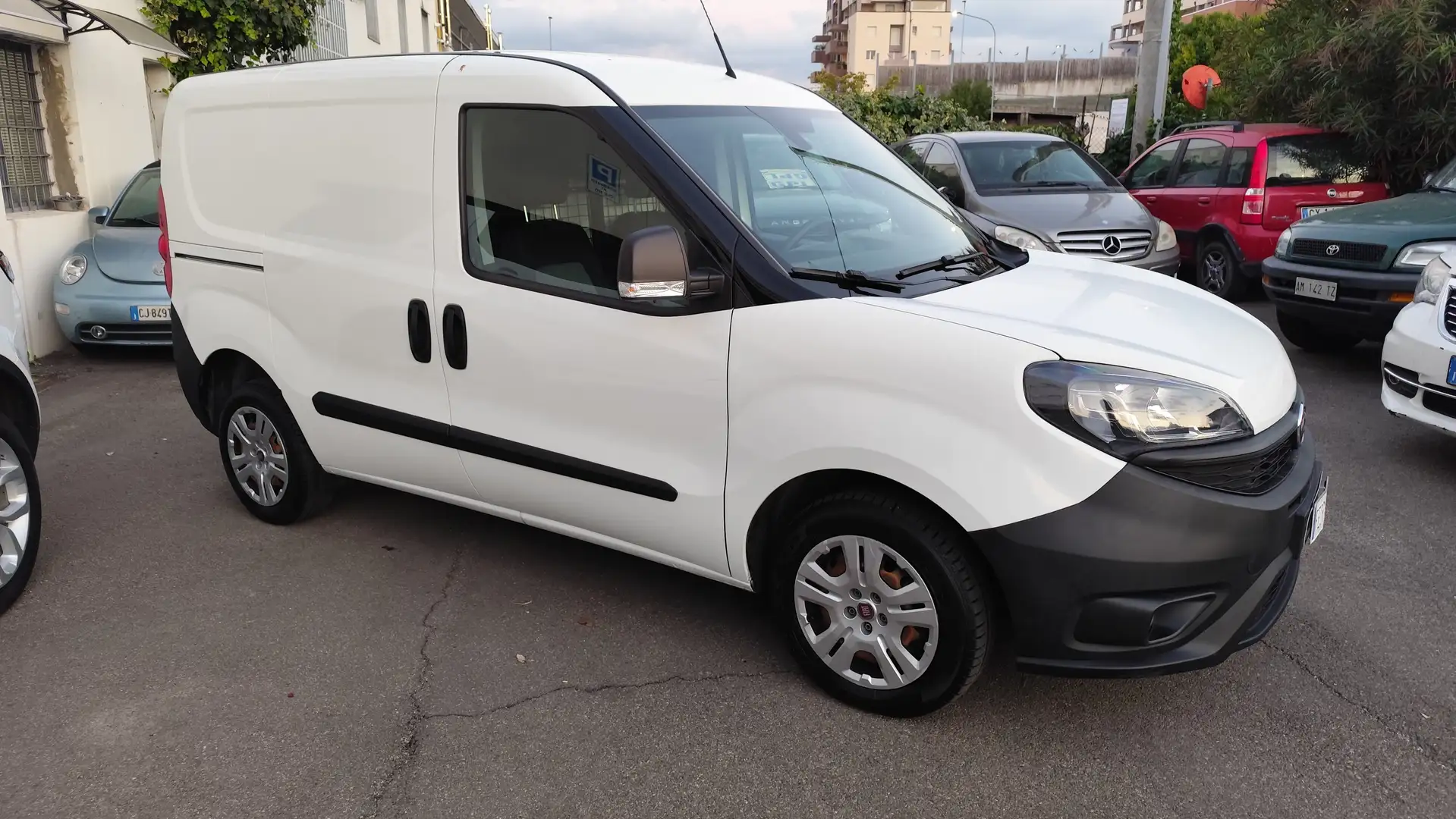 Fiat Doblo 1.6 mjt 16v cargo louge IVA ESPOSTA Blanc - 2