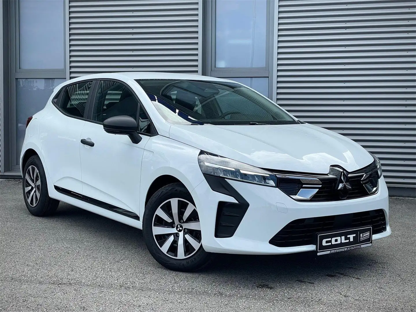 Mitsubishi Colt 1,0l MPI Inform 25 Weiß - 1