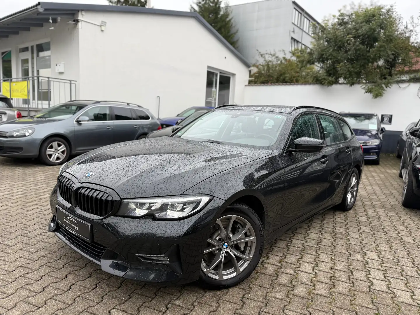 BMW 330 d*Sport Line*Connected*Shadow-Line*Kamera*Navi Noir - 1