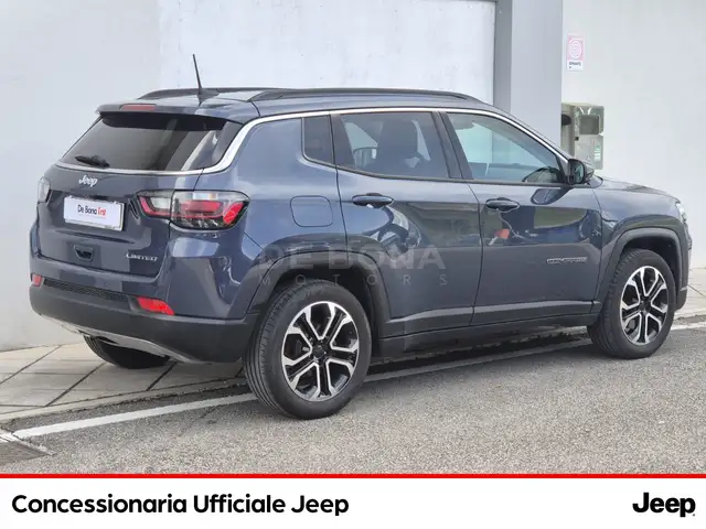 Jeep Compass view 4