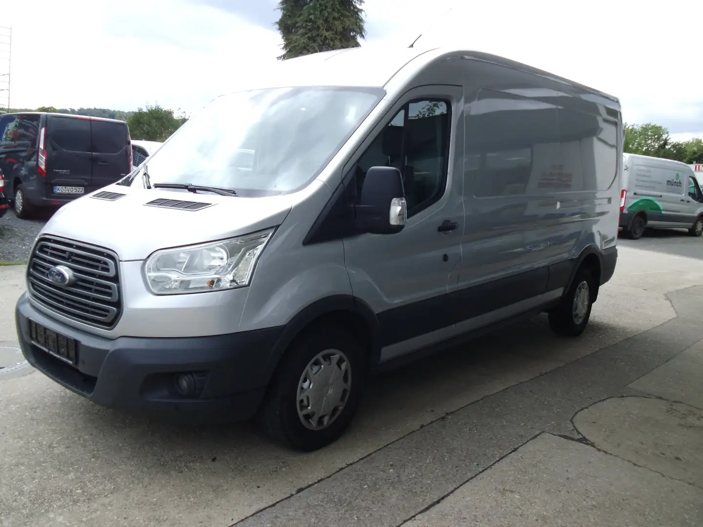 Ford Transit 350 Lkw Kastenwagen /KLMA / EURO 6 / 1-HAND Silber - 2