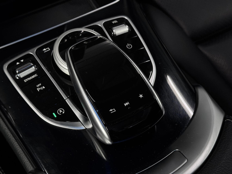 Mercedes-Benz C 400 Estate 4MATIC Premium Plus | AMG | Pano | Burmeste — photo 31