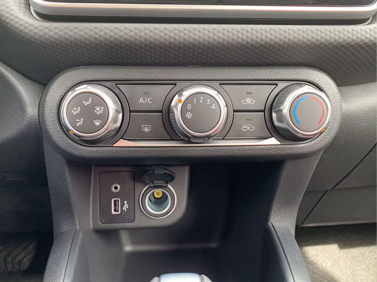 Nissan Kicks fotografie Nissan Kicks