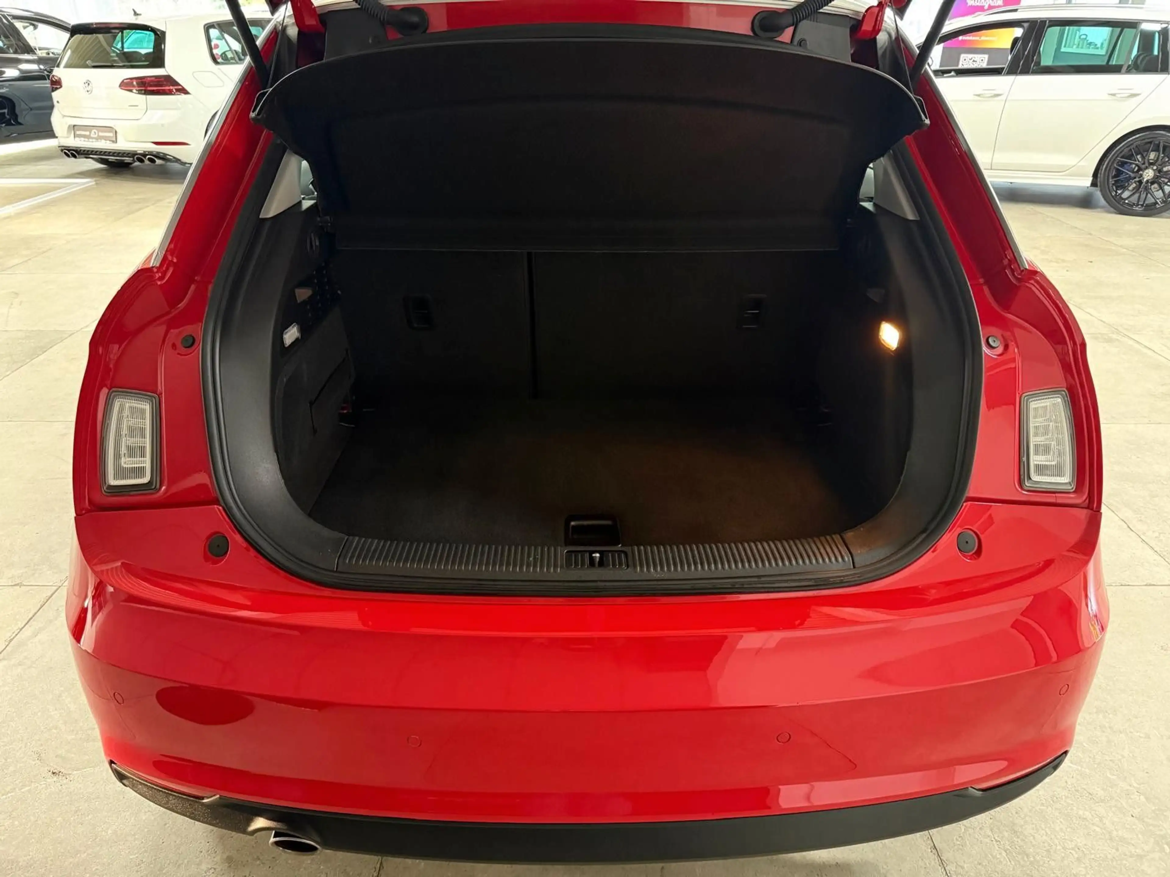 Audi A1 Sportback sport * SHZ * TEMPO * PDC * — photo 12