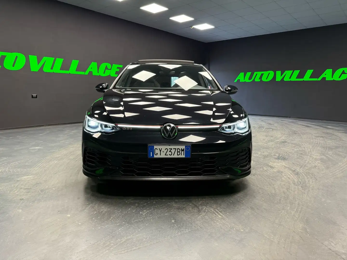 Volkswagen Golf GTI 5p 2.0 tsi 300cv dsg CLUBSPORT Negro - 2