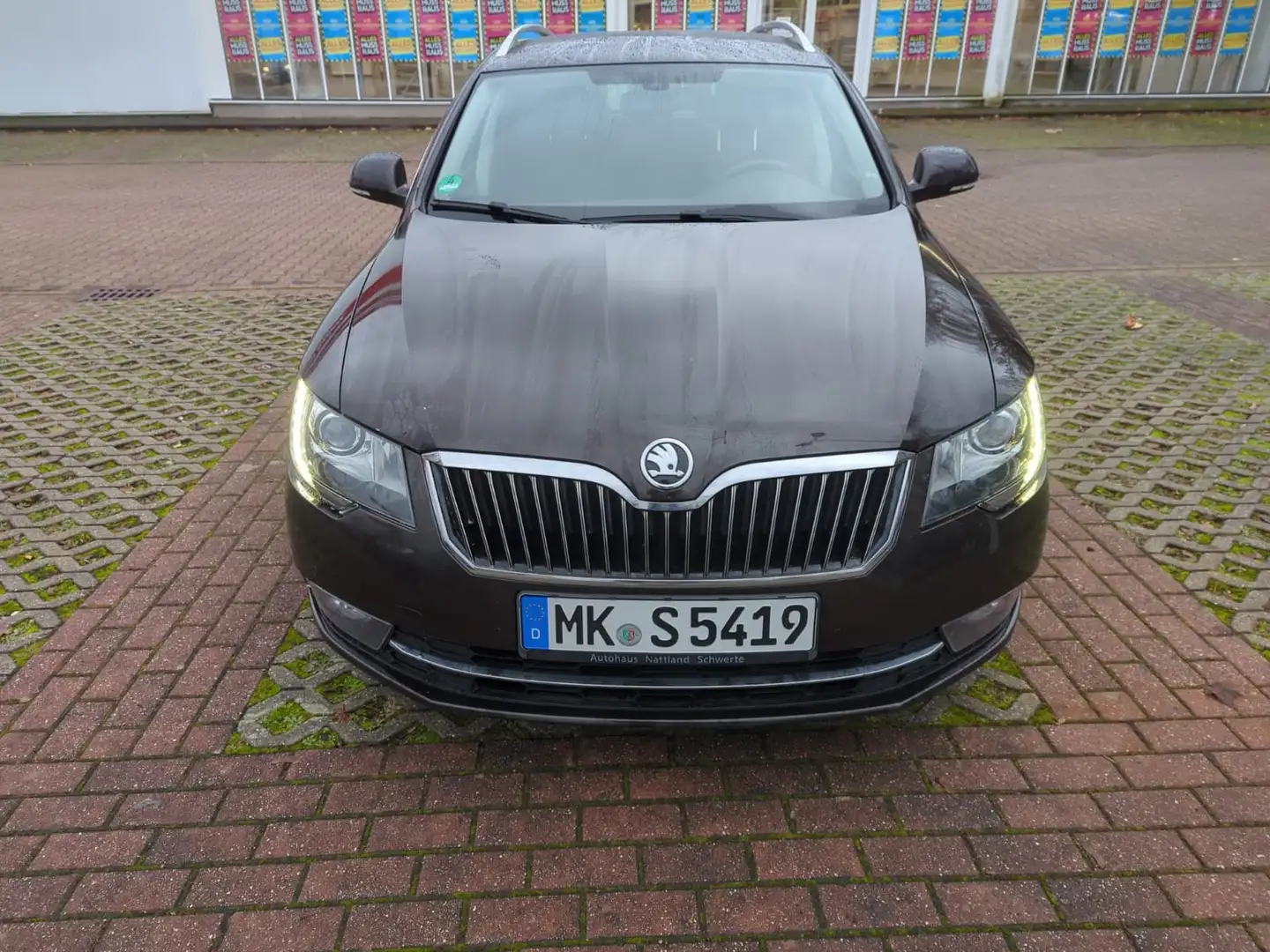 Skoda Superb Superb Combi 2.0 TDI Green tec DSG L&K Braun - 2
