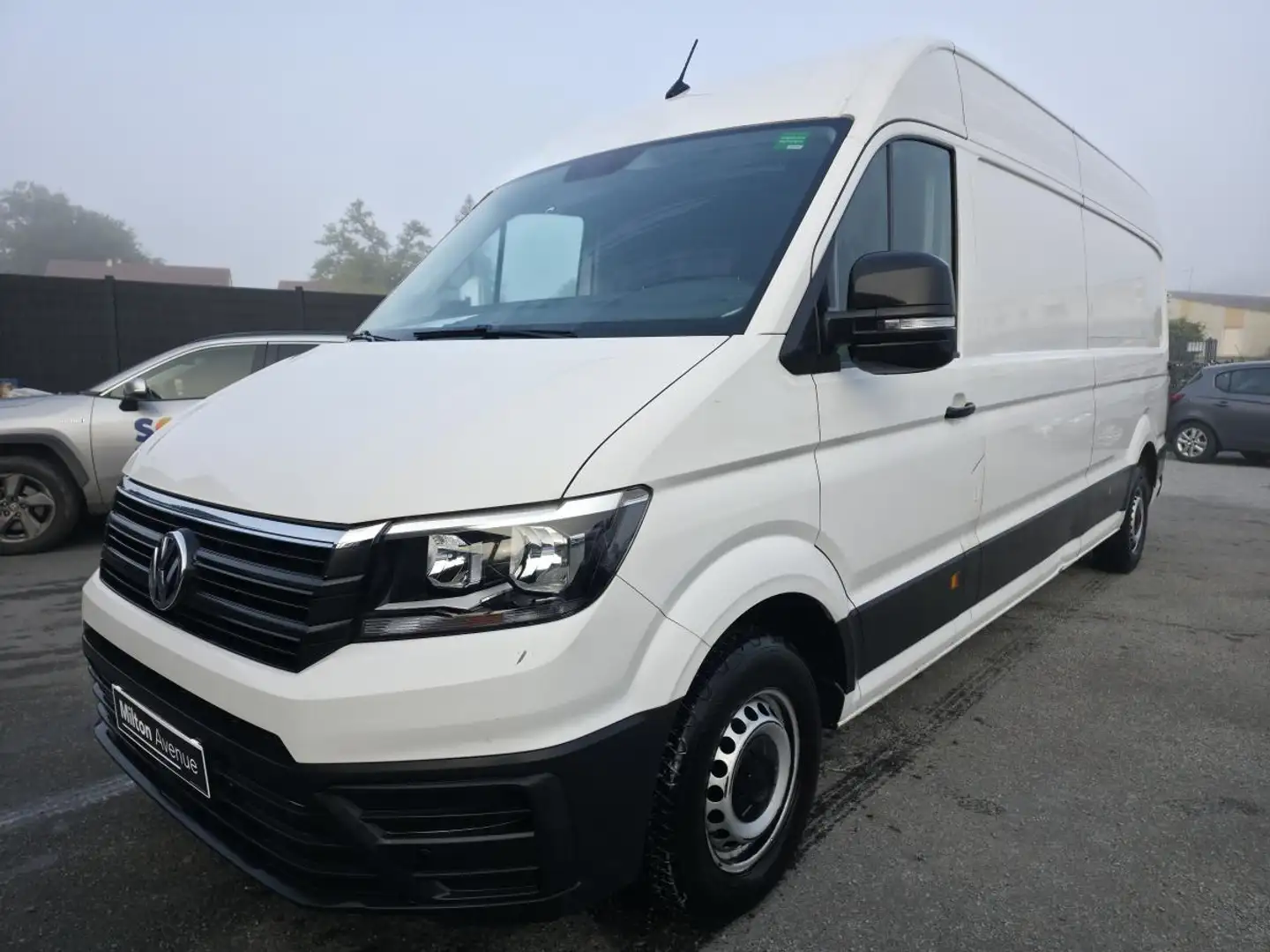 Volkswagen Crafter Crafter 35 L4H3 2.0 TDI - 140 Van 35 L4H3 Business Blanc - 1