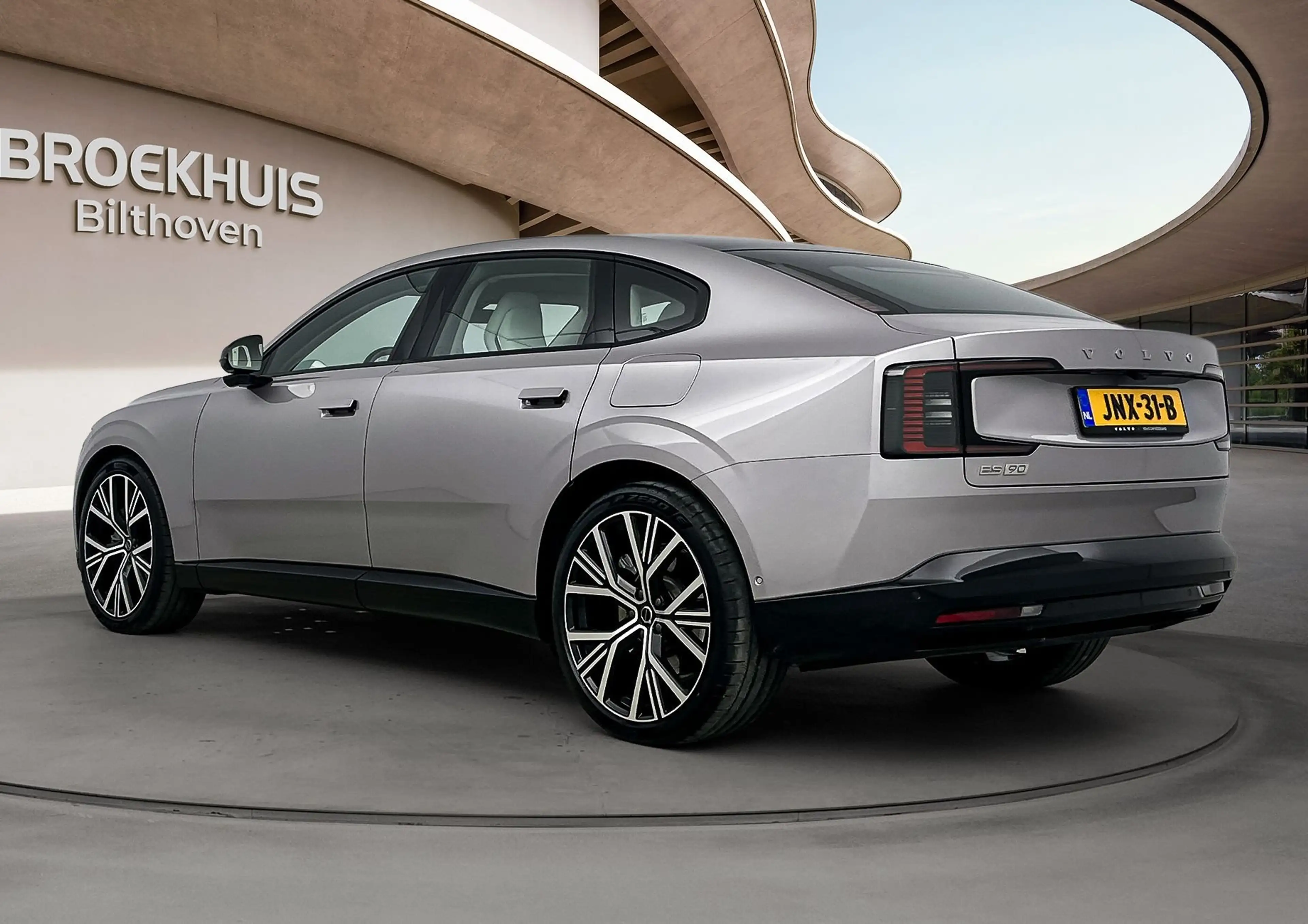 Volvo ES90 Single Motor Extended Range Ultra 92 kWh | Park Pi — photo 6