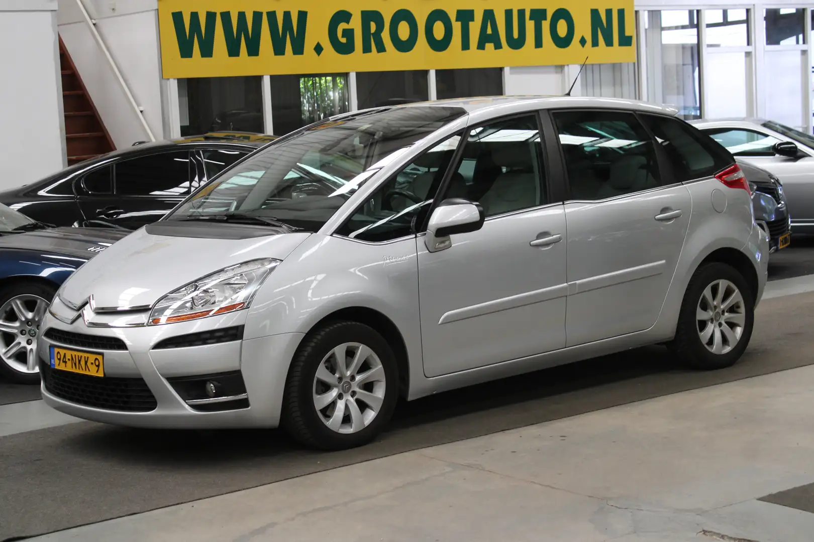 Citroen C4 Picasso 1.6 THP Business EB6V 5p. Automaat NAP, Airco, Nav Grijs - 1