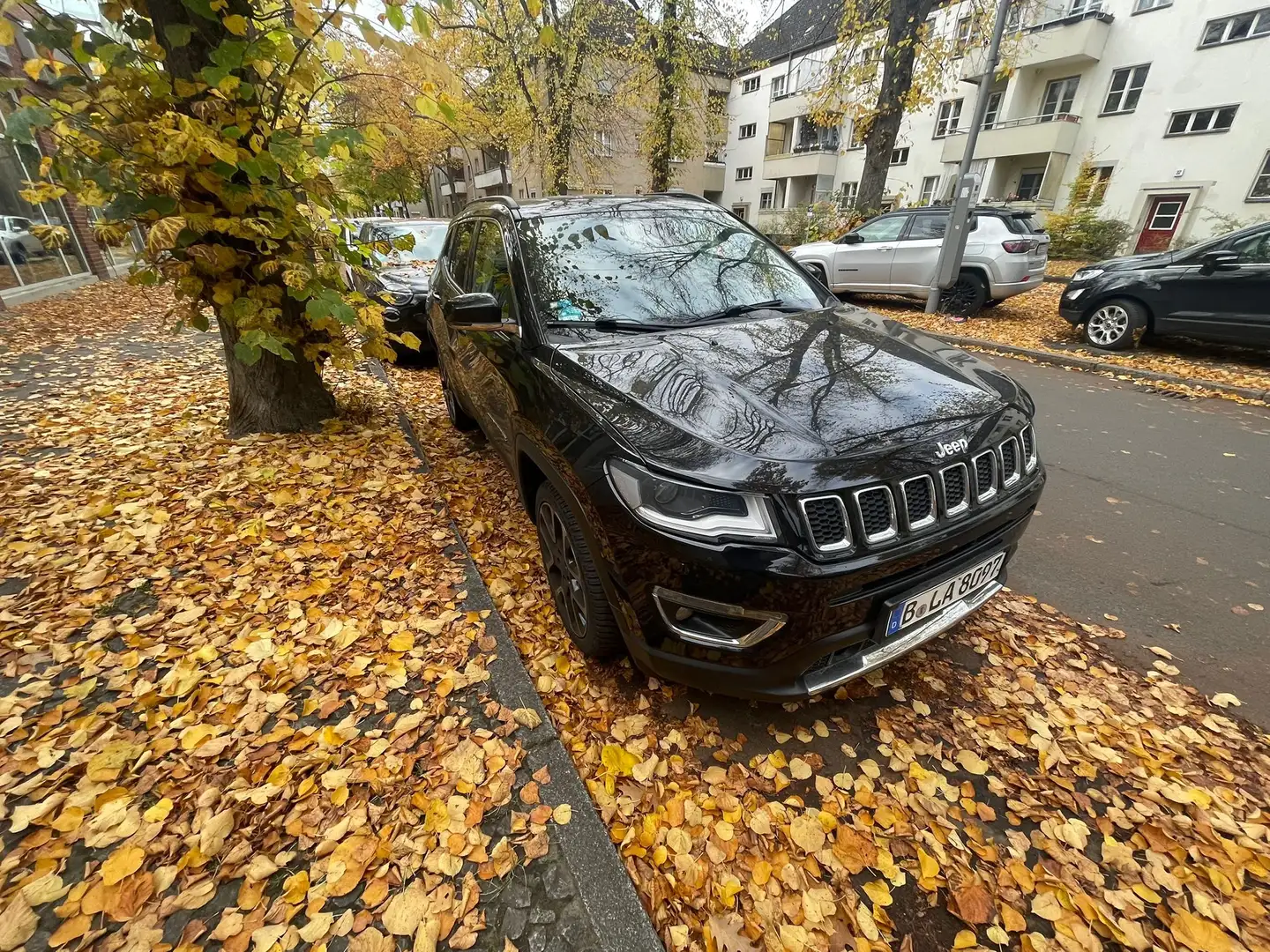 Jeep Compass Compass 1.3 T-GDI I4 Automatik Limited Schwarz - 1
