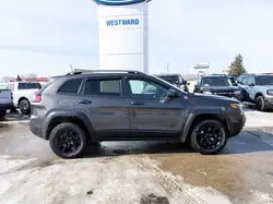 Jeep Cherokee снимка Jeep Cherokee