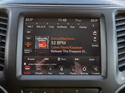 Jeep Cherokee снимка Jeep Cherokee
