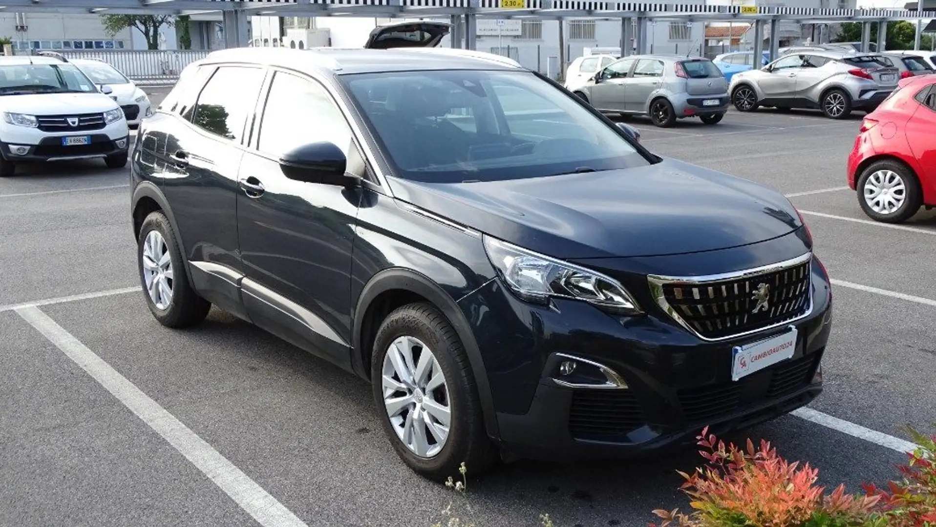 Peugeot 3008 BlueHDi 130 S&S Automatica "Business", Garanzia.. Grigio - 2