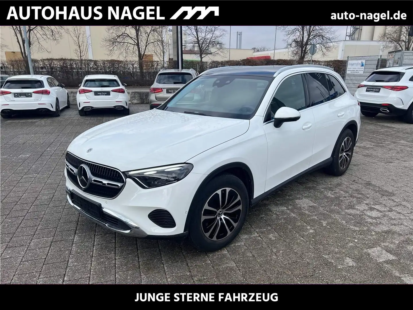 Mercedes-Benz GLC 200 Avantgarde*Pano*Digital Light*AHK*360* Weiß - 1