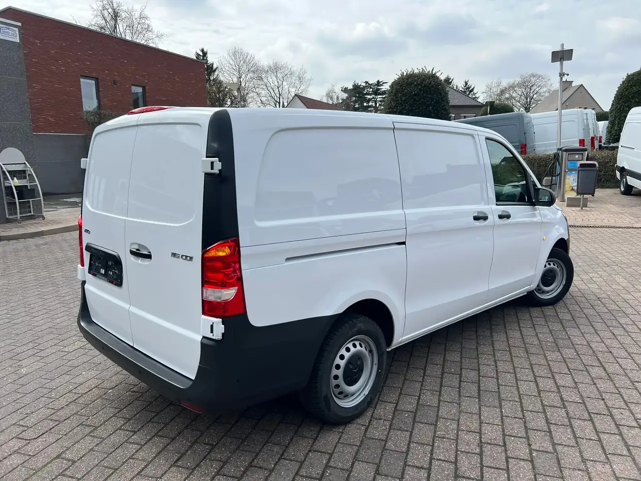 Mercedes-Benz Vito 116 L2 RWD AUTO (29.500€ex.) — foto 5