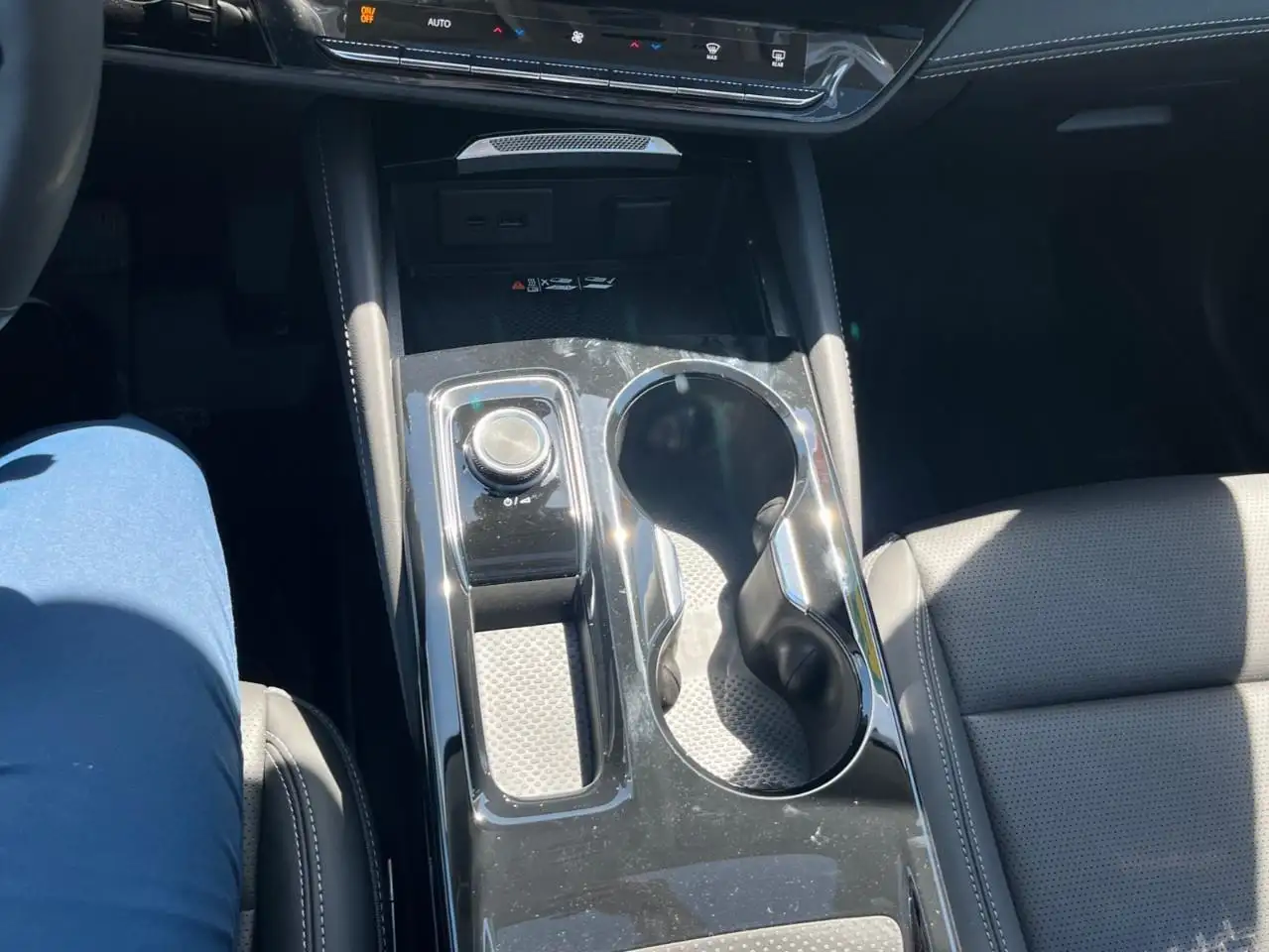 Buick Envision снимка Buick Envision