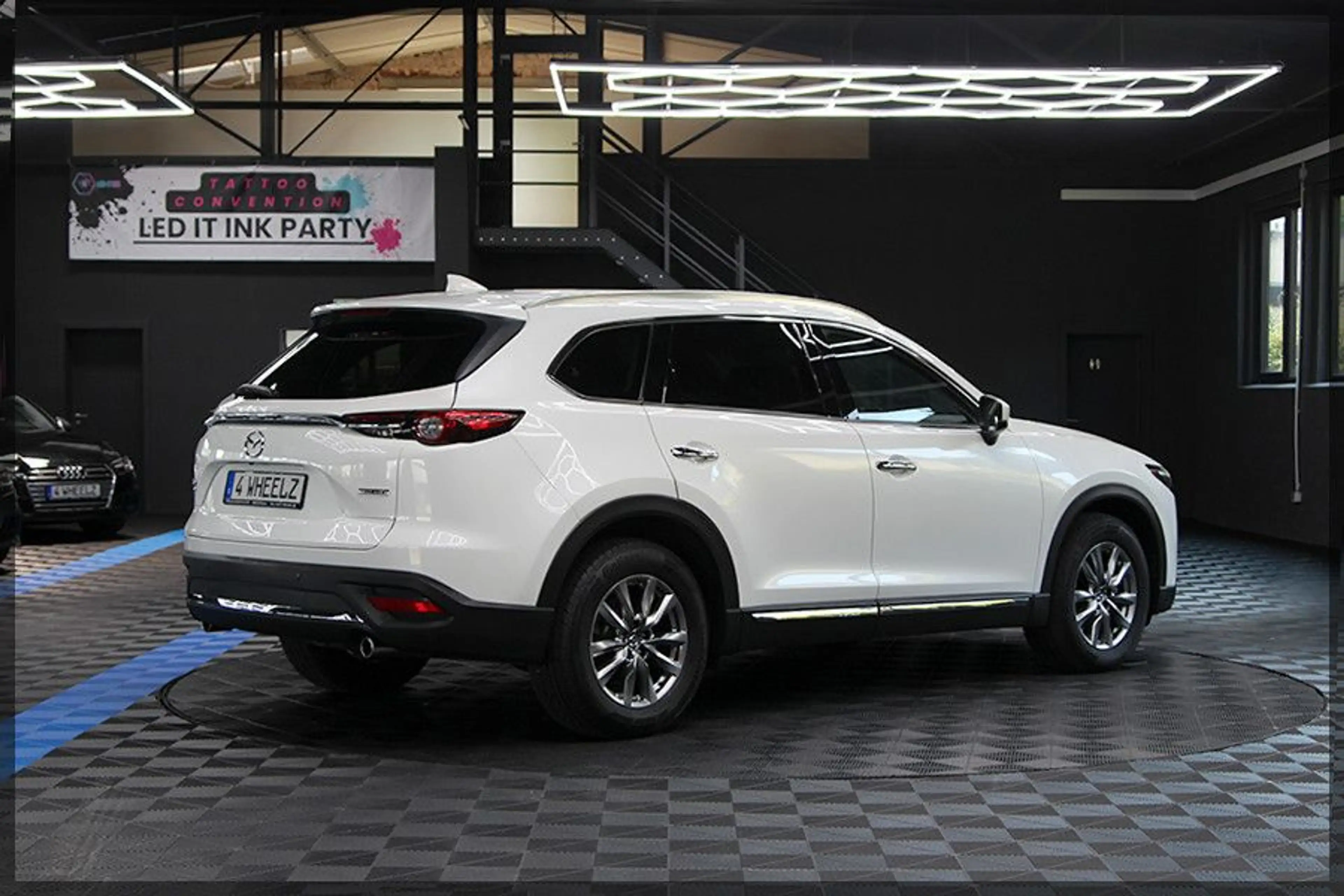 Mazda CX-9 NAVI / LEDER / 6 SITZER / ALLRAD — photo 5