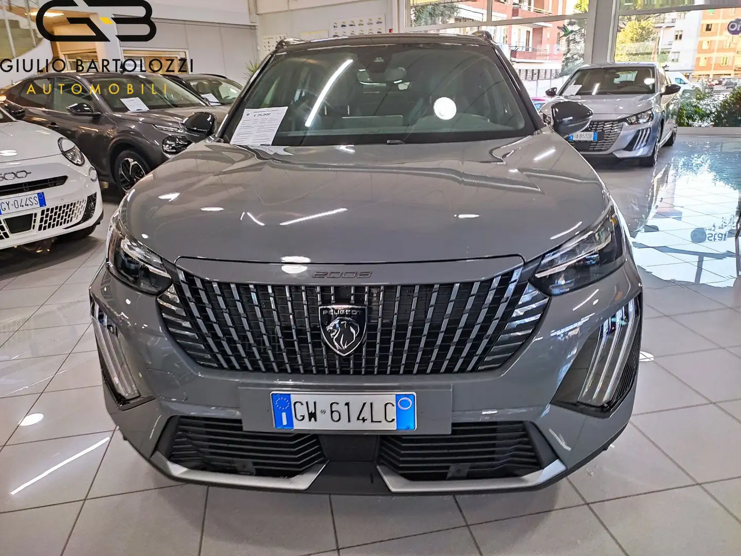 Peugeot 2008 2008 Hybrid 136 e-DCS6 GT Grau - 2