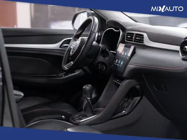 MG ZS view 17