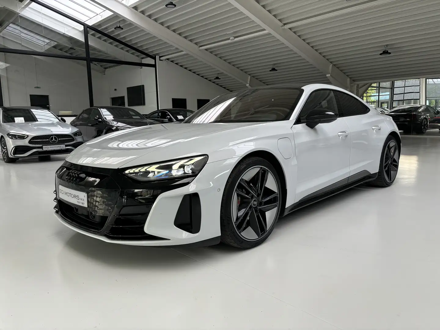 Audi e-tron GT 93.4 kWh 60 Quattro zeer uniek kleur !!! Alb - 1