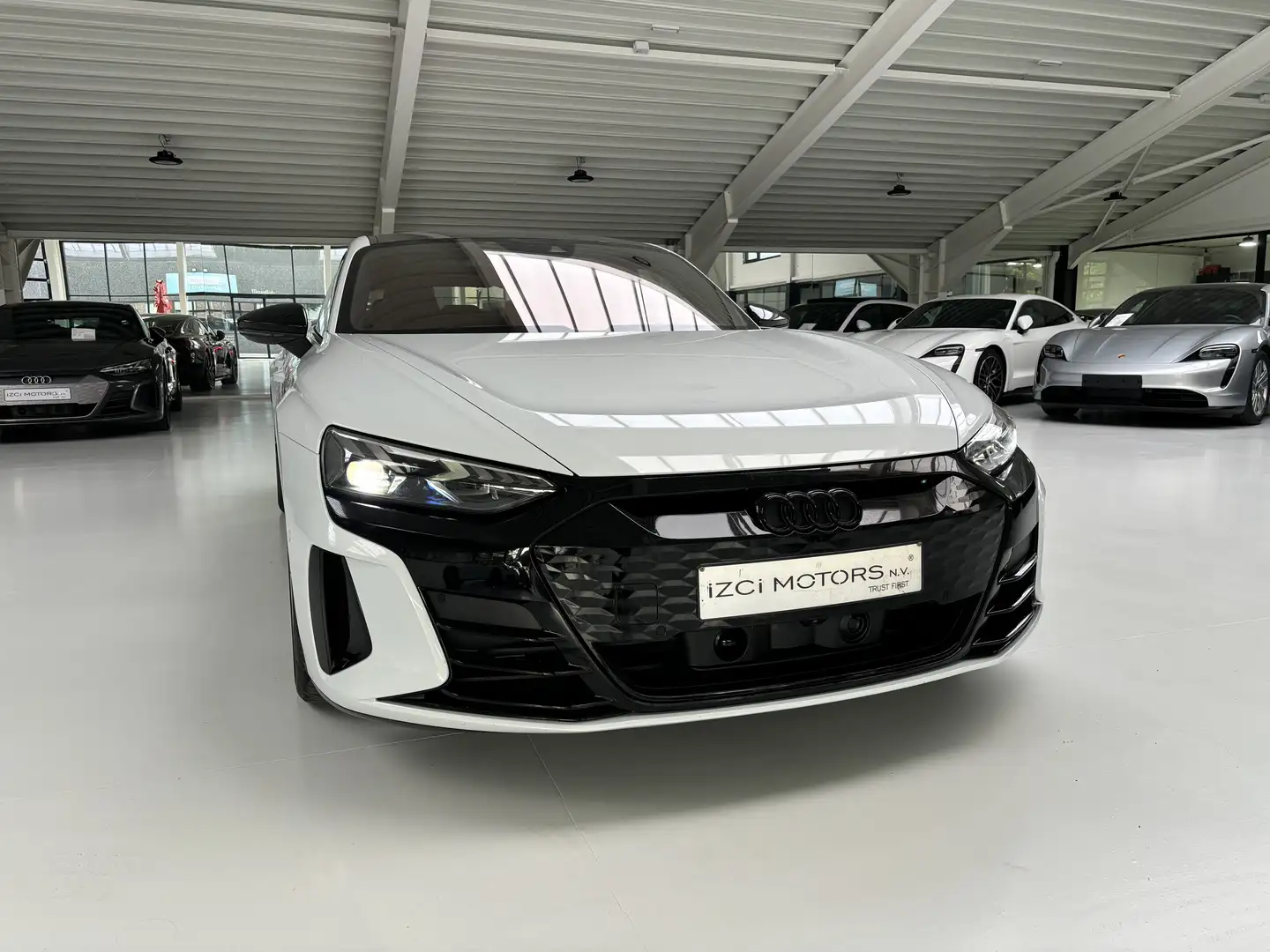 Audi e-tron GT 93.4 kWh 60 Quattro zeer uniek kleur !!! Alb - 2