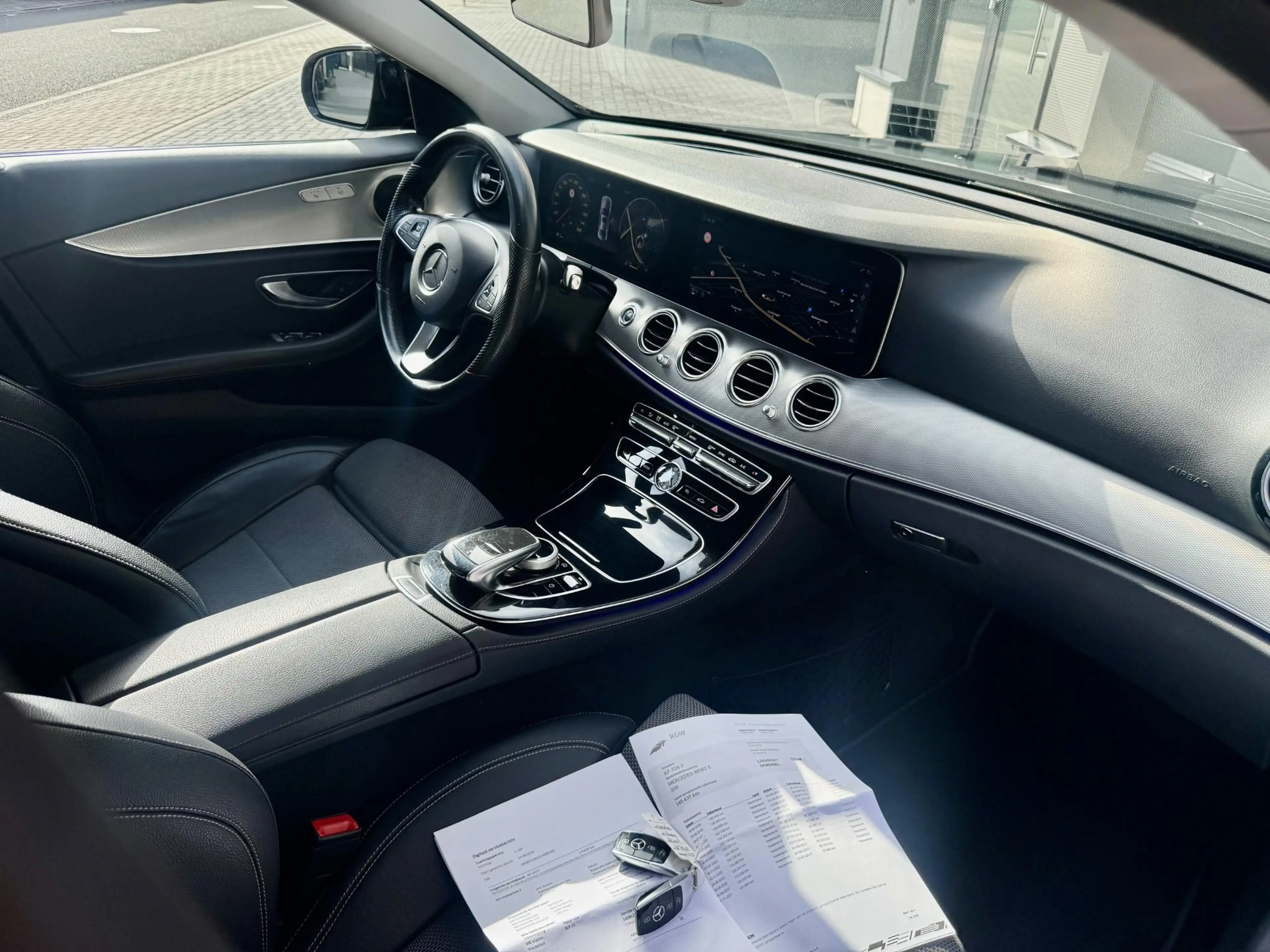 Mercedes-Benz E 200 Ambition NAP/ 2e eigenaar/ LED/ HUD/ Leer/ Camera/ — photo 8