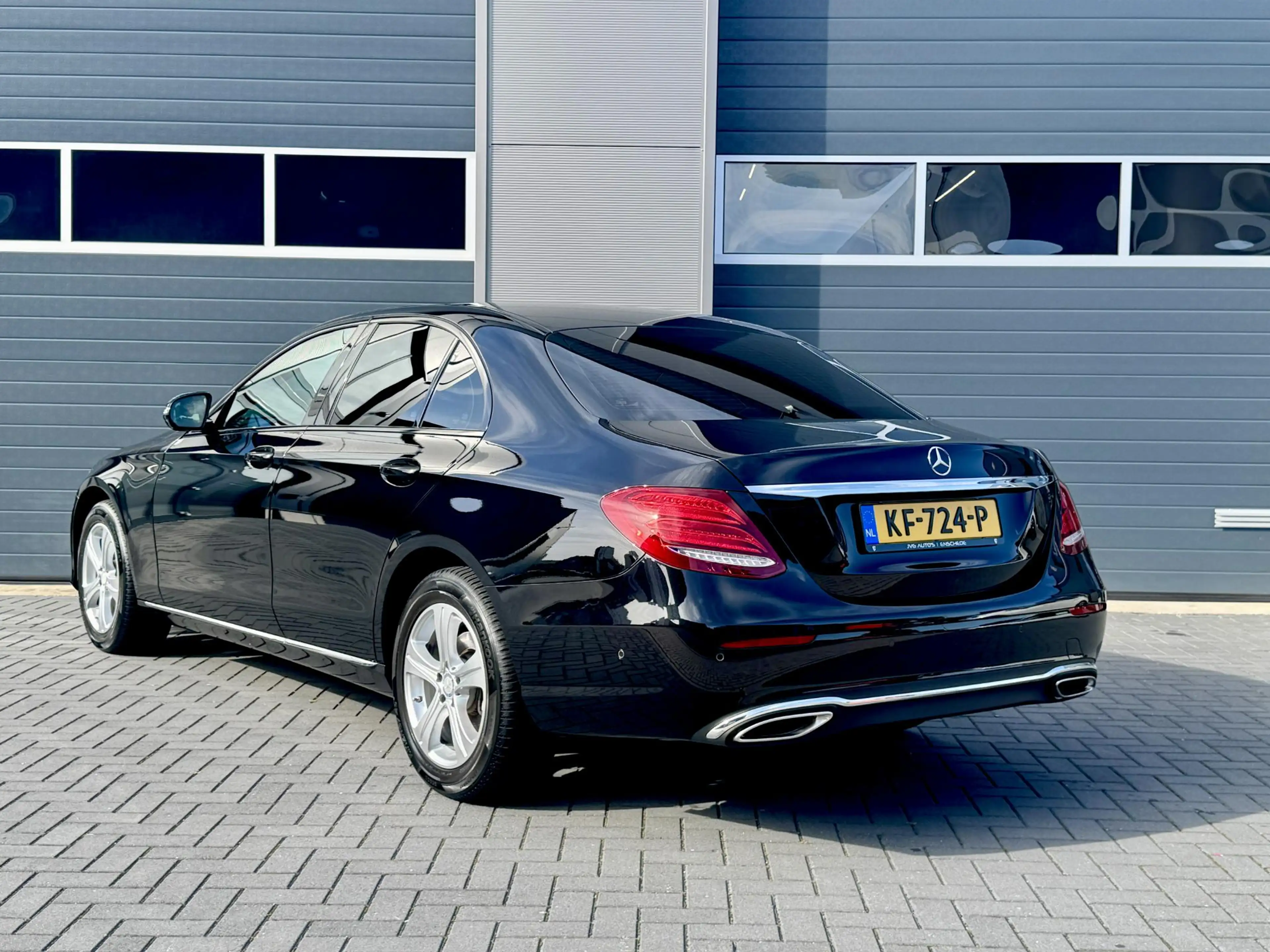 Mercedes-Benz E 200 Ambition NAP/ 2e eigenaar/ LED/ HUD/ Leer/ Camera/ — photo 5
