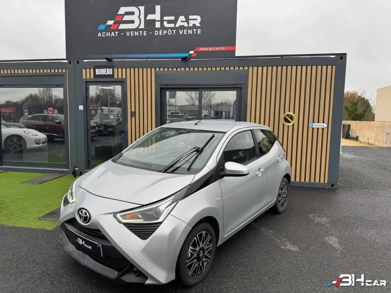 Toyota Aygo 1.0 VVTI 72ch X-PLAY 5p Camera Carplay