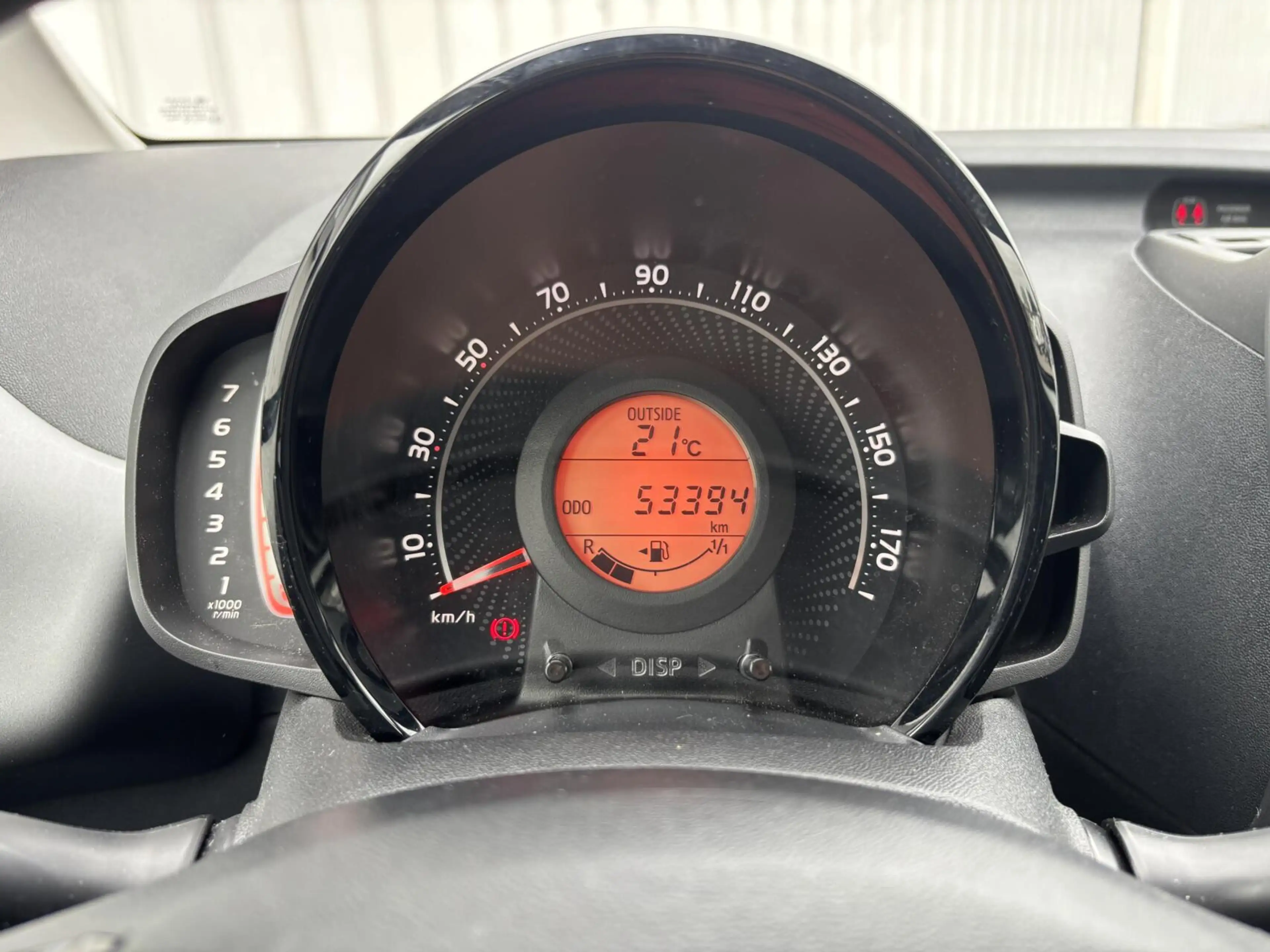Toyota Aygo 1.0 VVT-i x-play | 15'' velgen | Camera | Carplay — photo 18