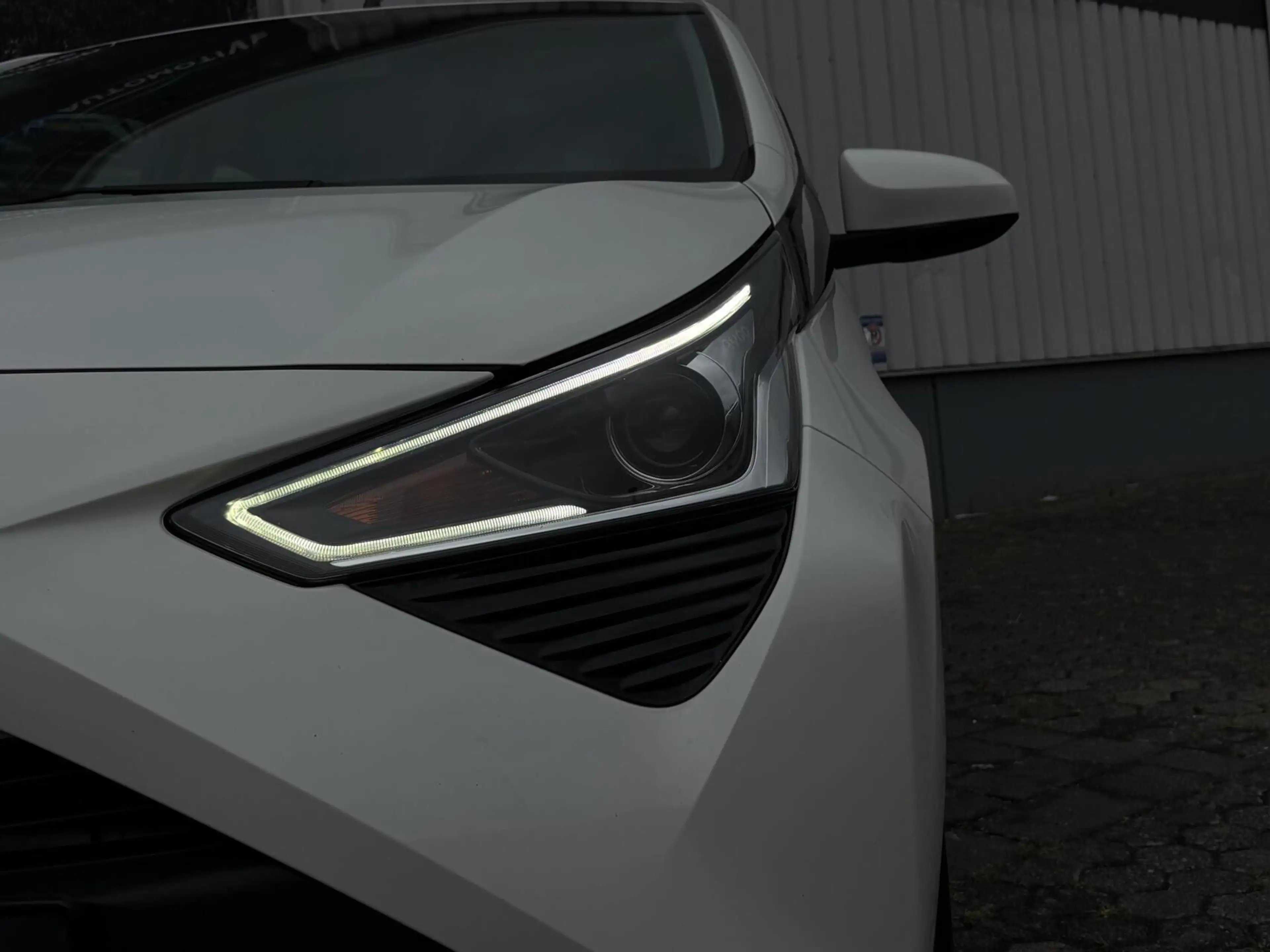 Toyota Aygo 1.0 VVT-i x-play | 15'' velgen | Camera | Carplay — photo 13