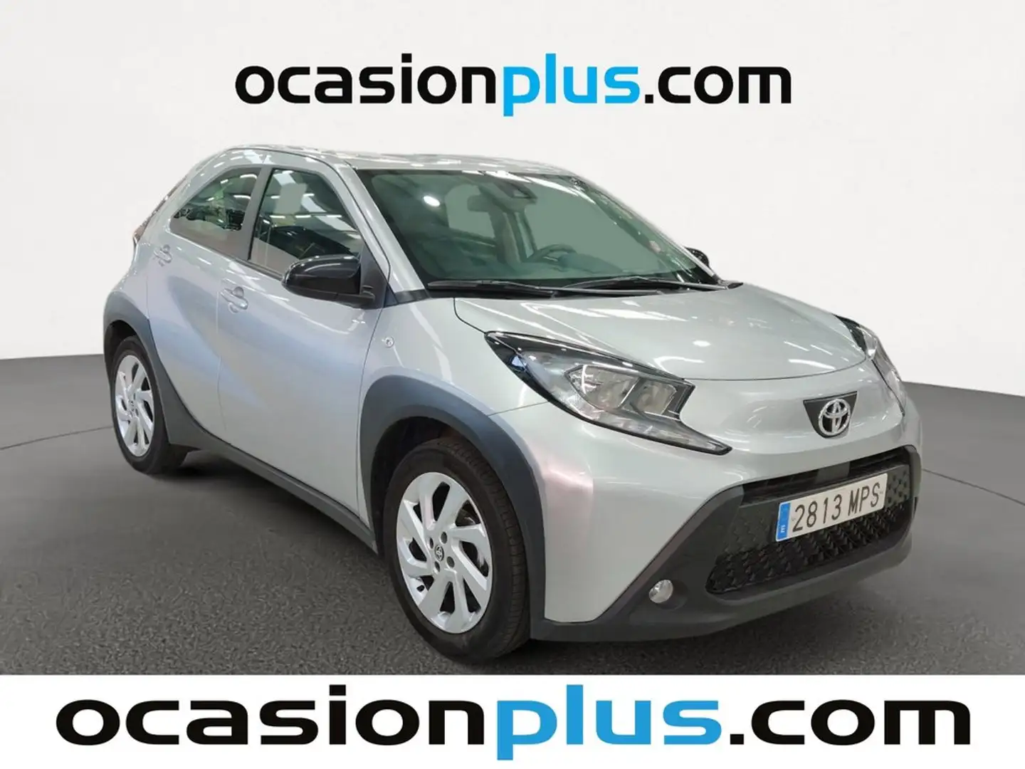 Toyota Aygo Play Gris - 2