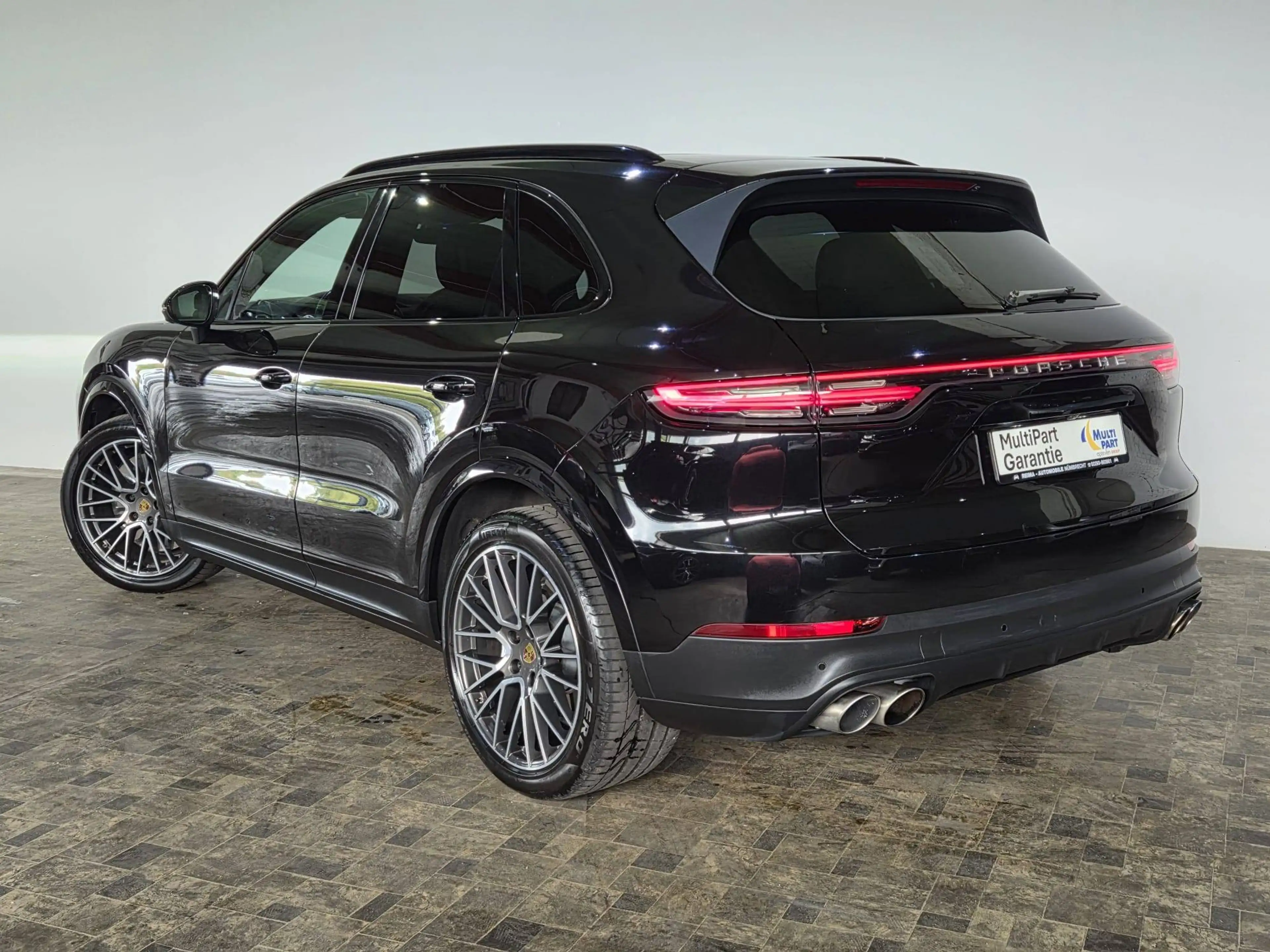 Porsche Cayenne S, LED, Pano, Bose, ACC — photo 9