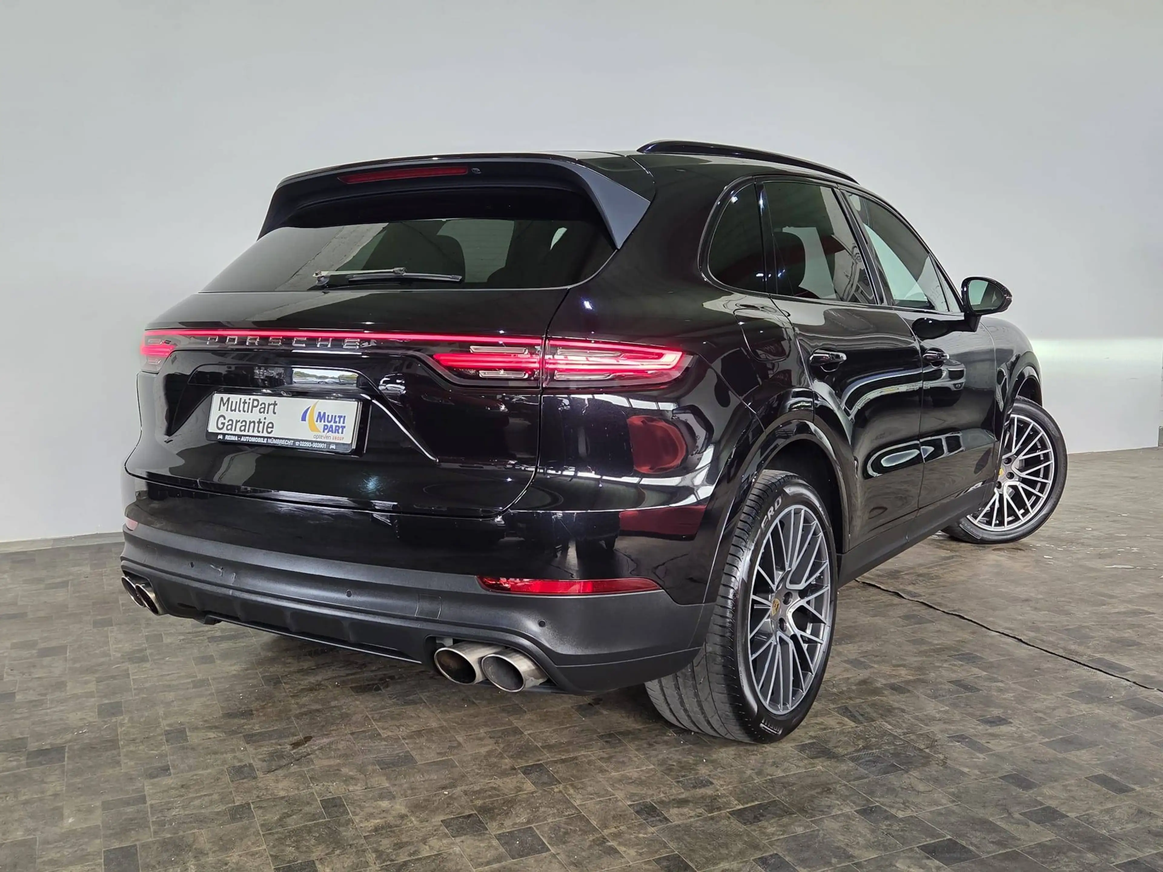 Porsche Cayenne S, LED, Pano, Bose, ACC — photo 7