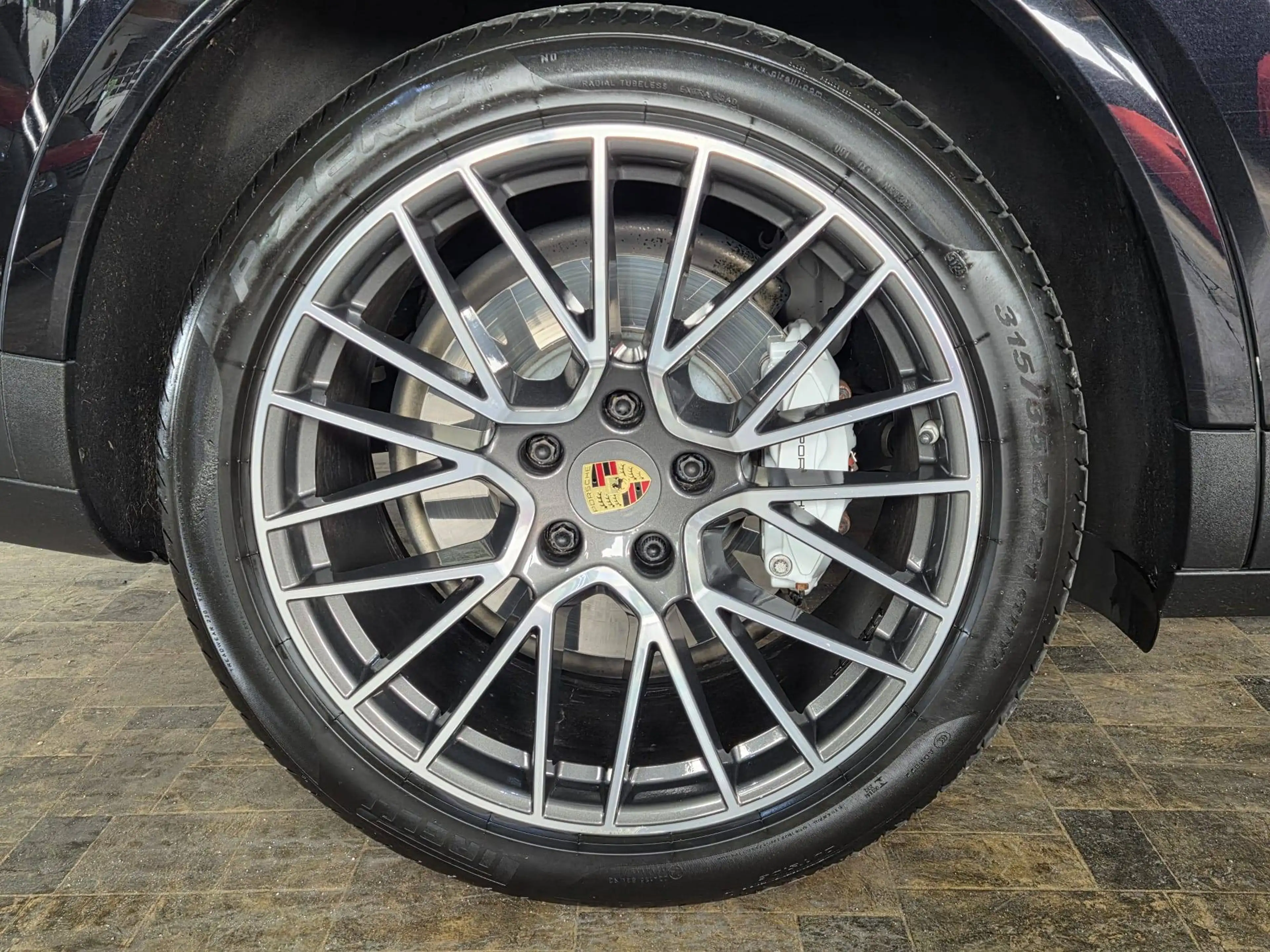 Porsche Cayenne S, LED, Pano, Bose, ACC — photo 12