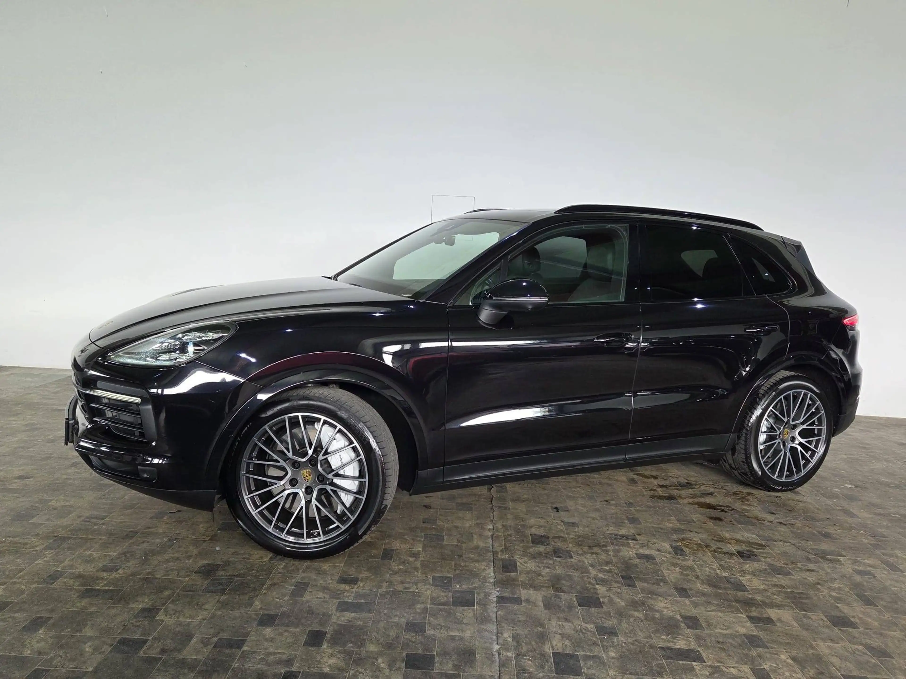 Porsche Cayenne S, LED, Pano, Bose, ACC — photo 4