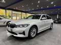 BMW 320 i Touring /LASER /MEMORY /LEDER /KAMERA/1HAND Weiß - thumbnail 1