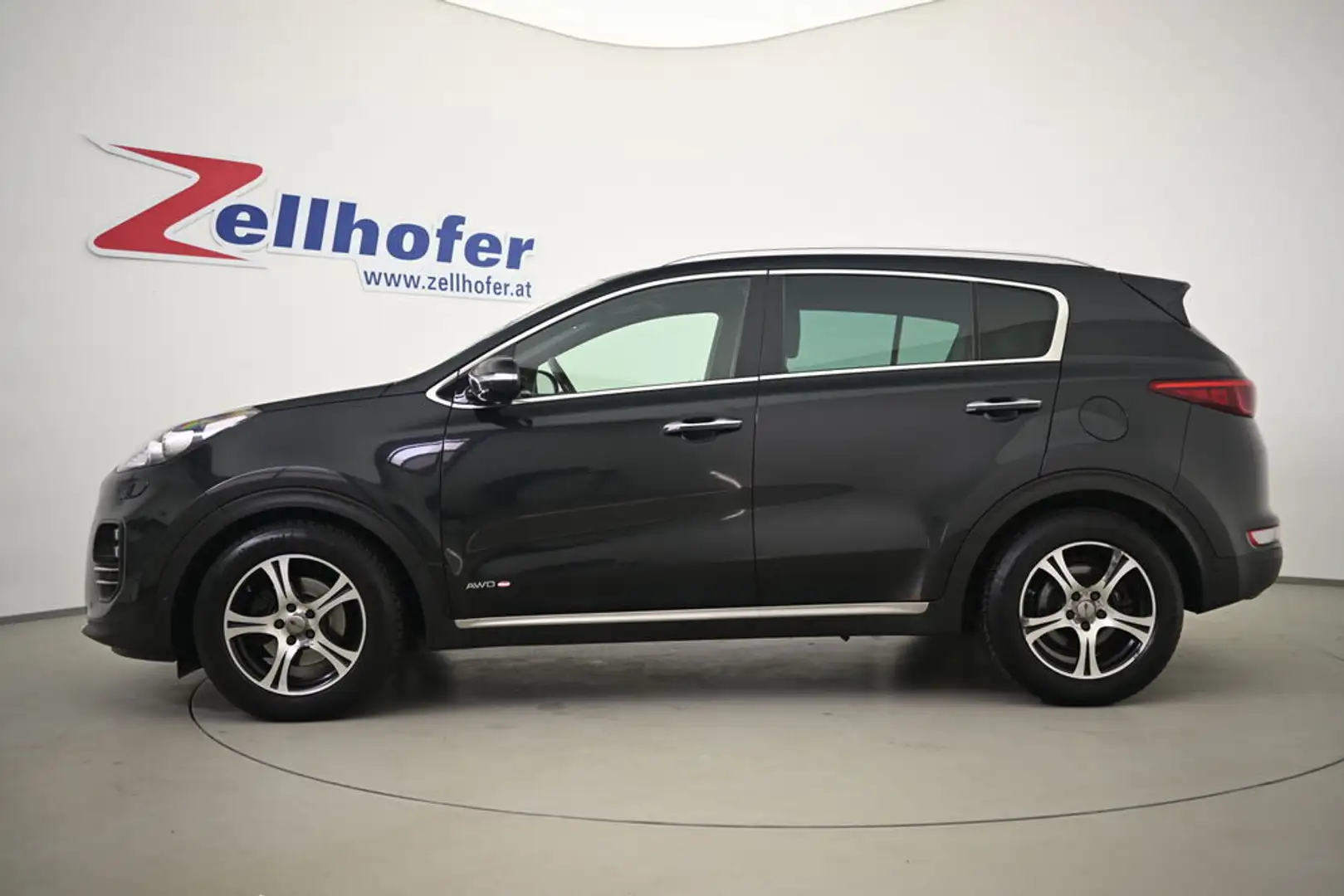 Kia Sportage 2,0 CRDI AWD GT-Line Aut. Grau - 2