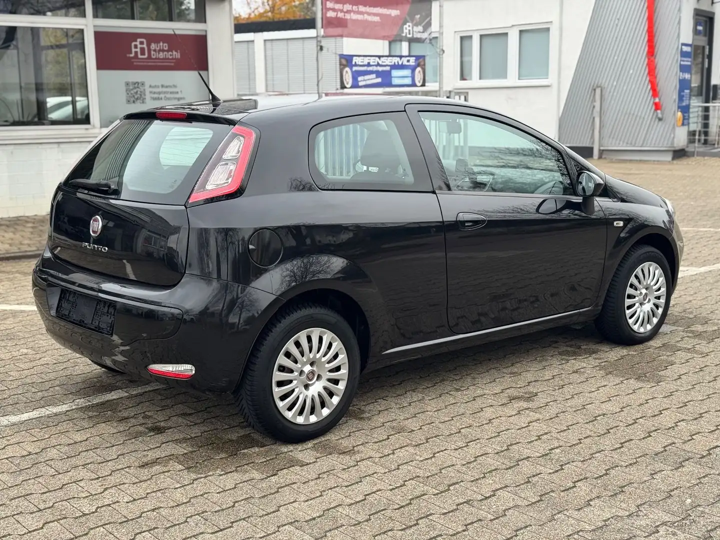 Fiat Punto Evo MyLife *1. Hand * Klima Schwarz - 2