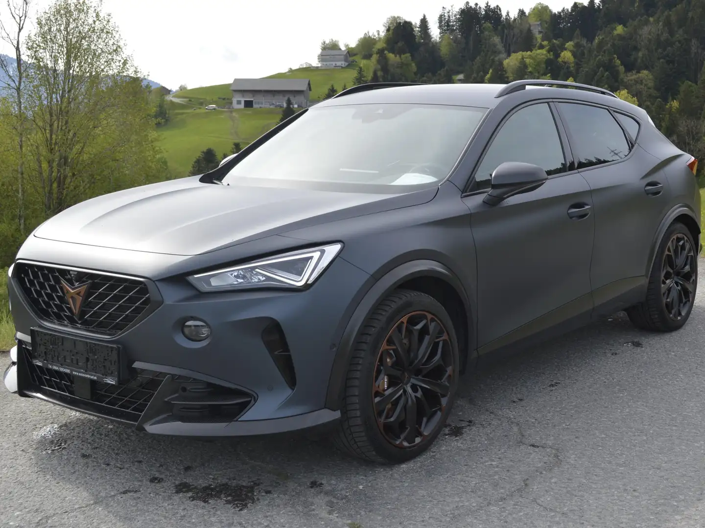 CUPRA Formentor VZ5  mit Werksgarantie bis 03/2027 Grau - 1