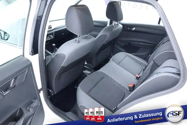 Skoda Fabia view 14