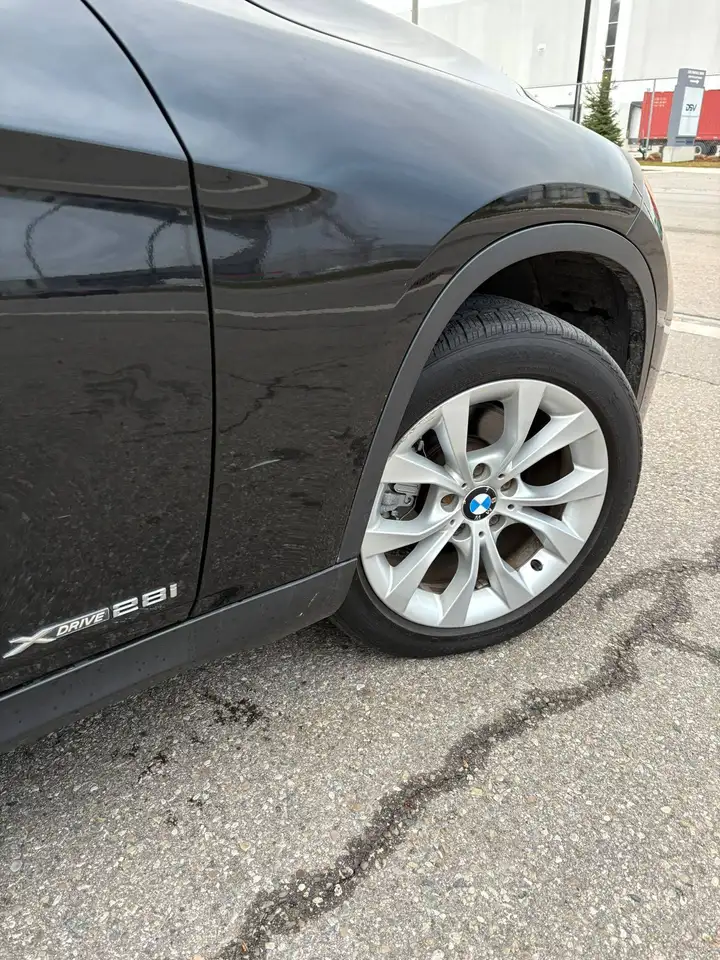 BMW X1 снимка BMW X1