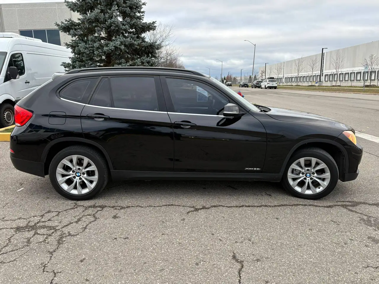 BMW X1 снимка BMW X1