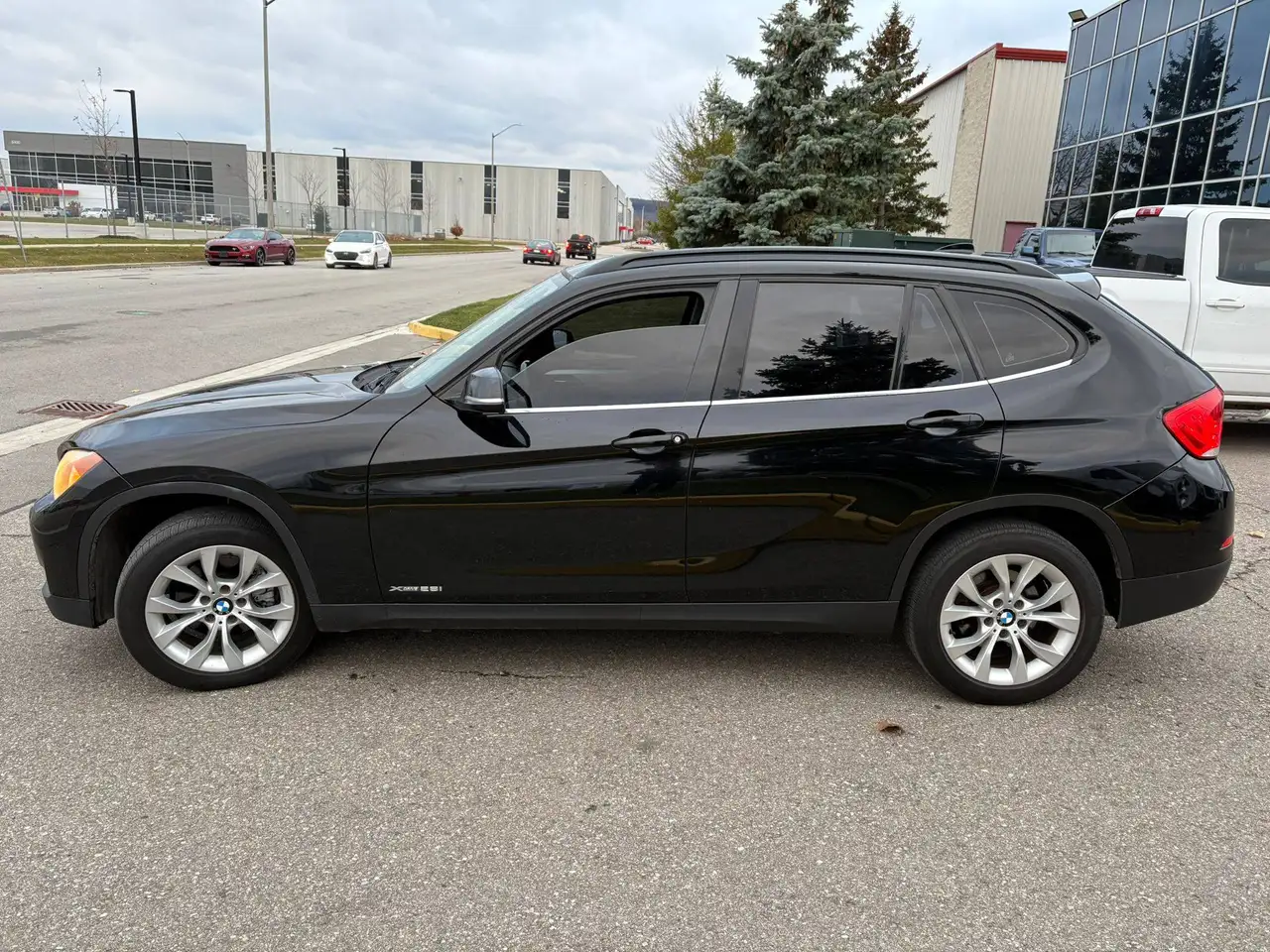 BMW X1 снимка BMW X1