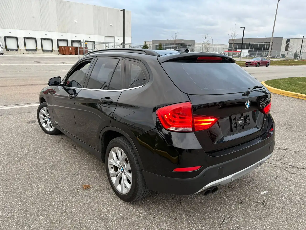 BMW X1 снимка BMW X1