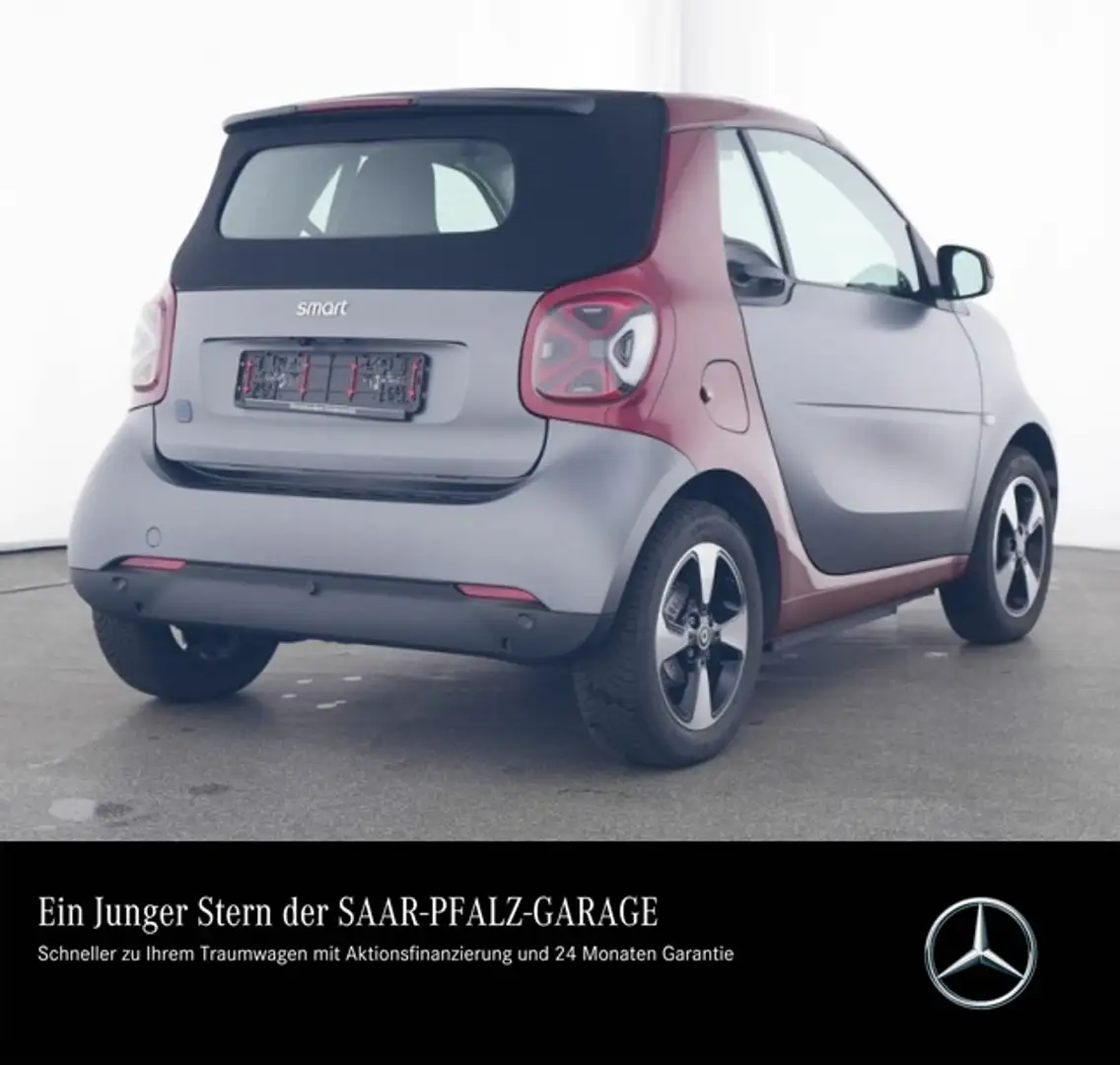 smart forTwo smart EQ fortwo cabrio EXCLUSIVE*SOUND*CARPLAY* Grau - 2