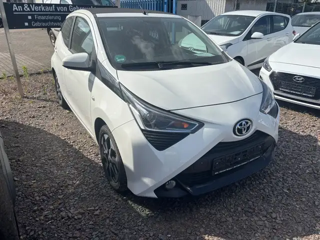 Toyota Aygo**FALTDACH**