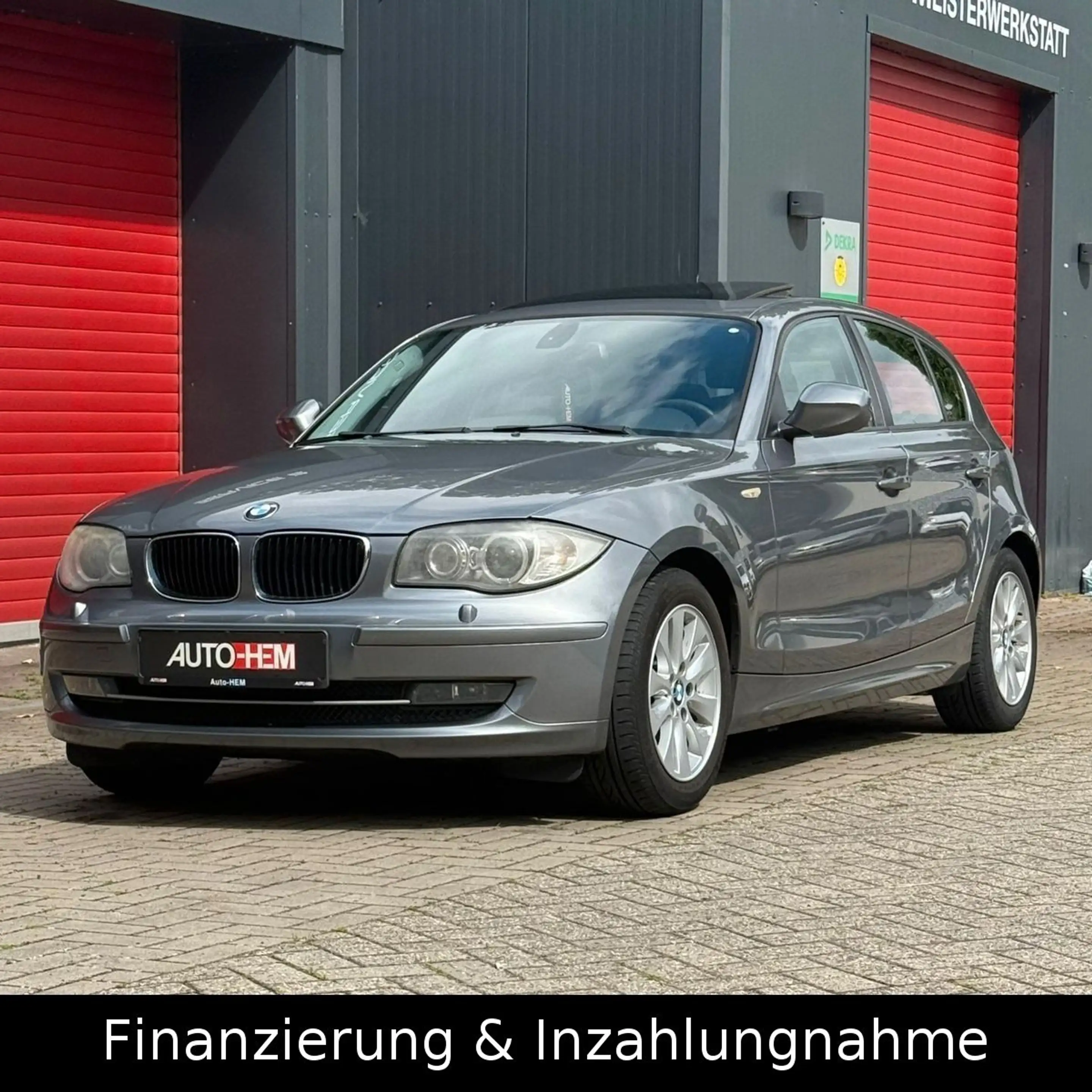 BMW 120 d Navi Xenon Schiebedach Sitzhzg Sportsitze