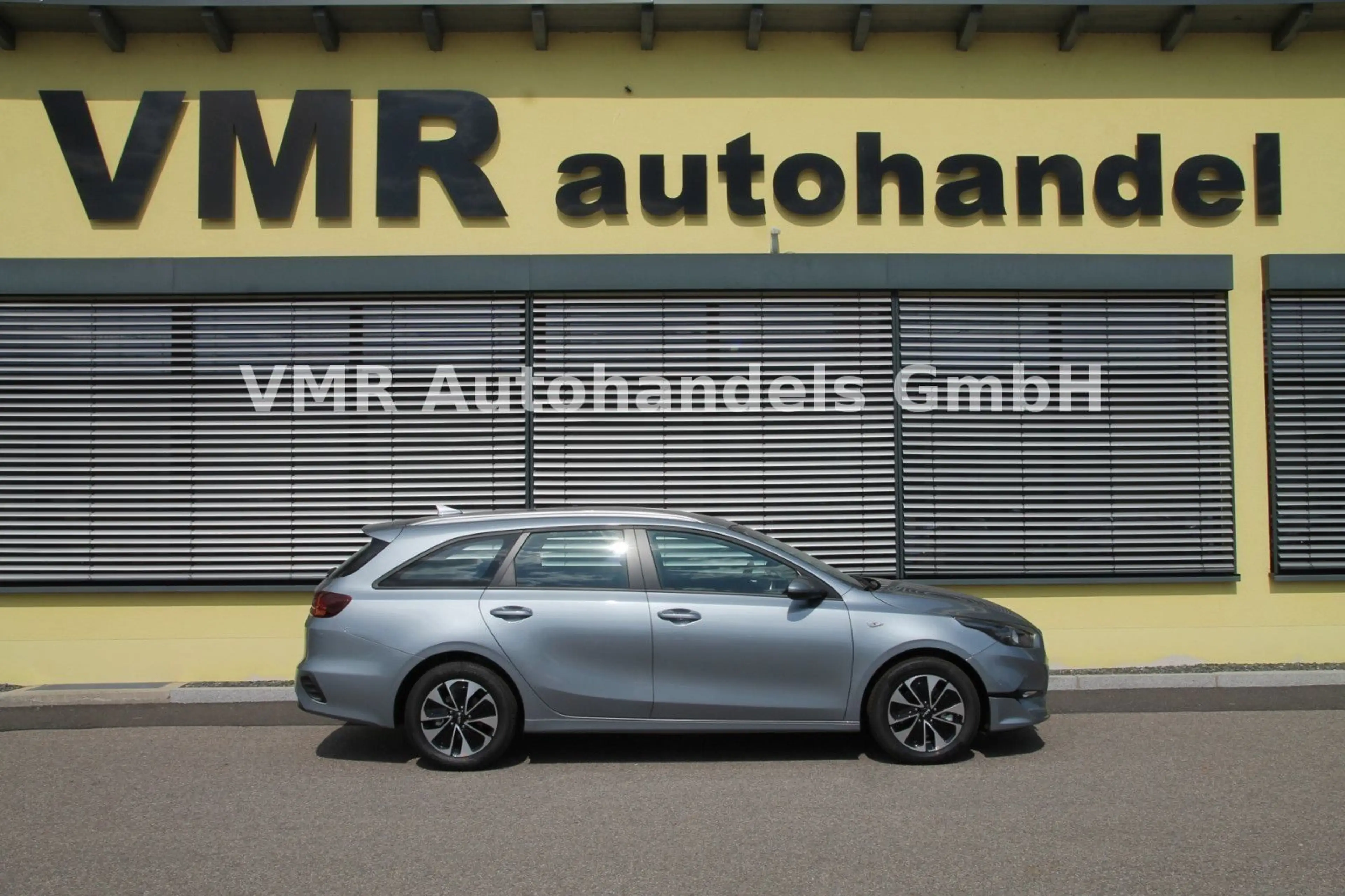 Kia Ceed SW / cee'd SW 1.5 T-GDi Automatik *Navi*