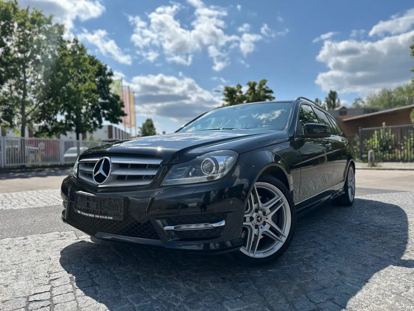 Mercedes-Benz C 350 C 350 T CGI AMG LINE Schwarz - 1