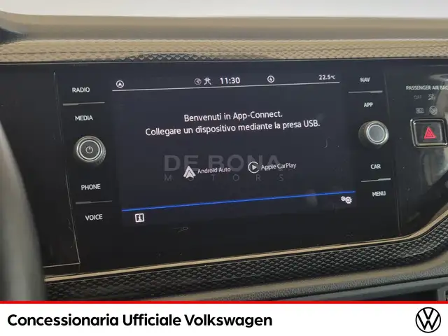 Volkswagen Taigo view 11